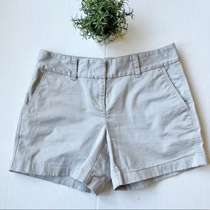 Vineyard Vines Mid-rise Classic Neutral Shorts